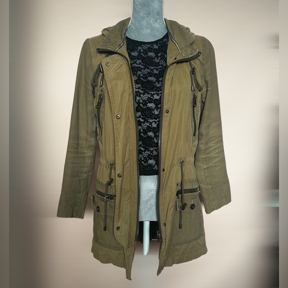 EUC ZARA Cargo Jacket - Olive